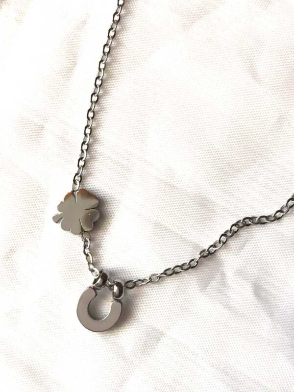 Arrière collier pendentif argenté fer cheval trèfle 4 feuilles chance