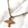 Arrière collier pendentif doré petit avion planeur minimaliste mini perles chaine boutique bijoux-harmonie Arrière collier pendentif doré petit avion planeur minimaliste mini perles chaine