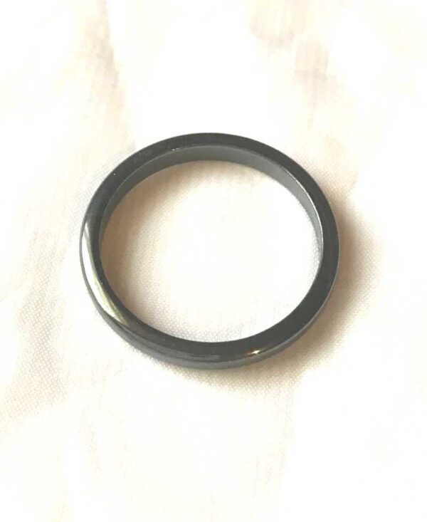 Bague anneau simple hématite fin chromé