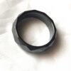 Bague hematite texture geometrique losanges