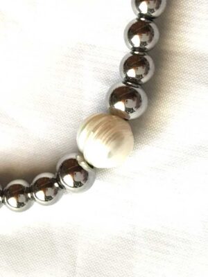 Bracelet extensible argenté grosse perle blanche