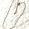 Chaine collier pendentif doré pierre ronde ovale rose mini perles chaine