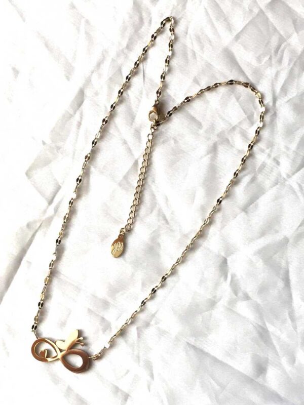 Chaine collier pendentif signe infini petit papillon petit coeur chaine maillons torsadés boutique bijoux-harmonie Chaine collier pendentif signe infini petit papillon petit coeur chaine maillons torsadés