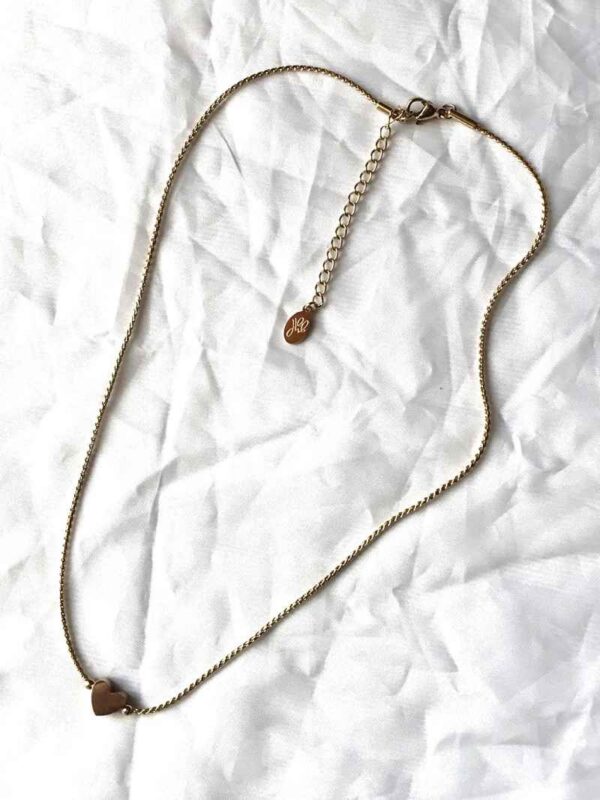 Chaine collier pendentif petit coeur minimaliste