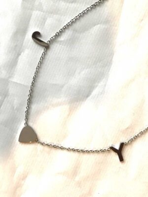 Collier pendentif joy coeur petites lettres amour