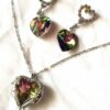 Parure bijoux coeurs cristal facettes multicolores amour