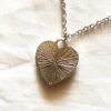 Arrière collier pendentif argenté coeur tête licorne crinière multicolore amour